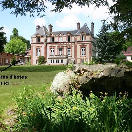 Bed and Breakfast Le Beauvaisis Esches Esterno foto