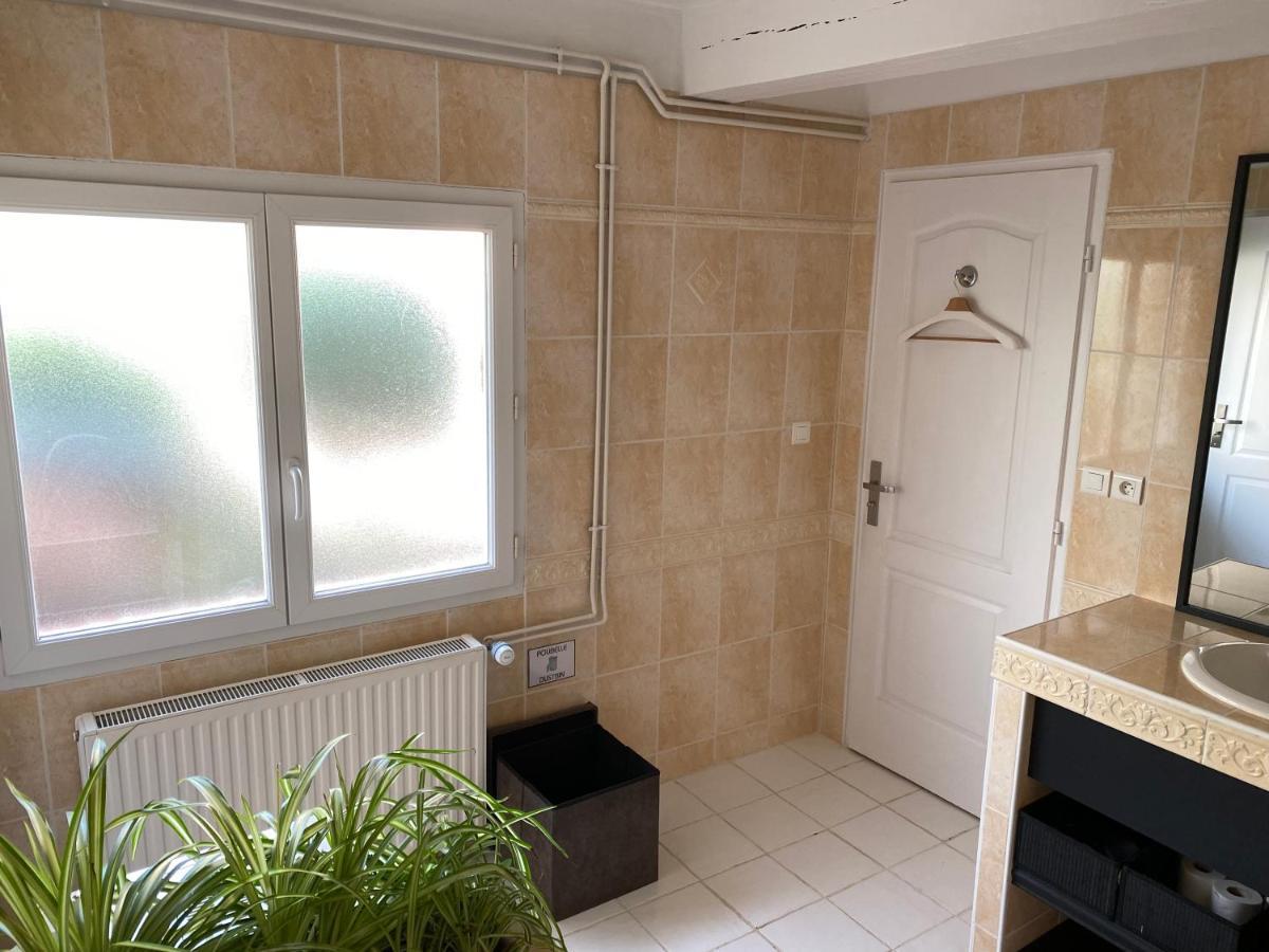 Bed and Breakfast Le Beauvaisis Esches Esterno foto
