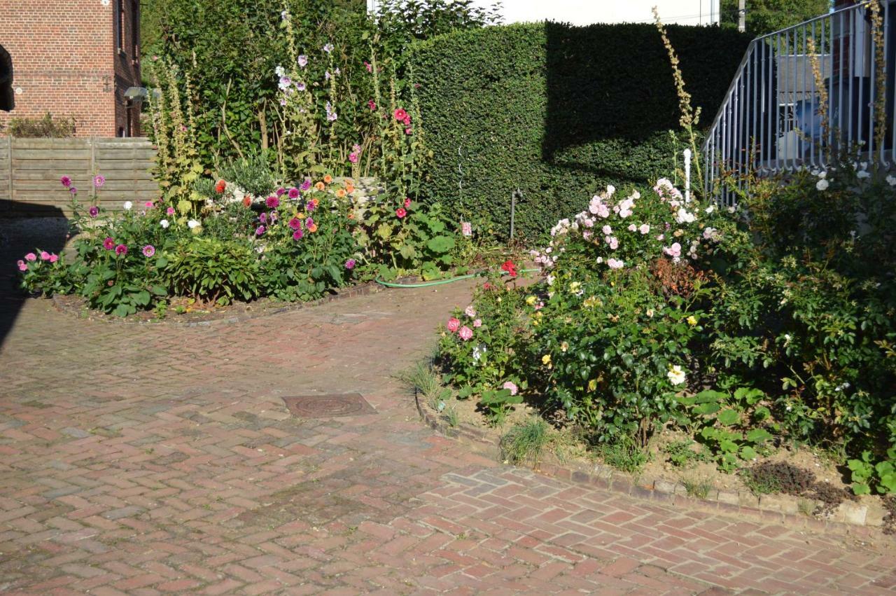 Bed and Breakfast Le Beauvaisis Esches Esterno foto